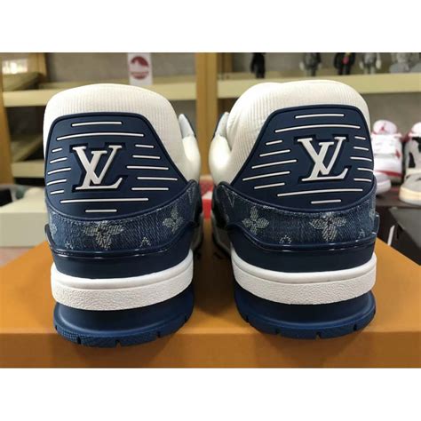 lv trainer white blue